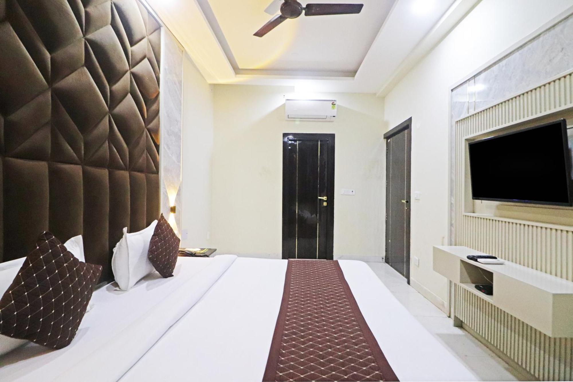 Hotel Grand Qubic Near Delhi Airport New Delhi Luaran gambar